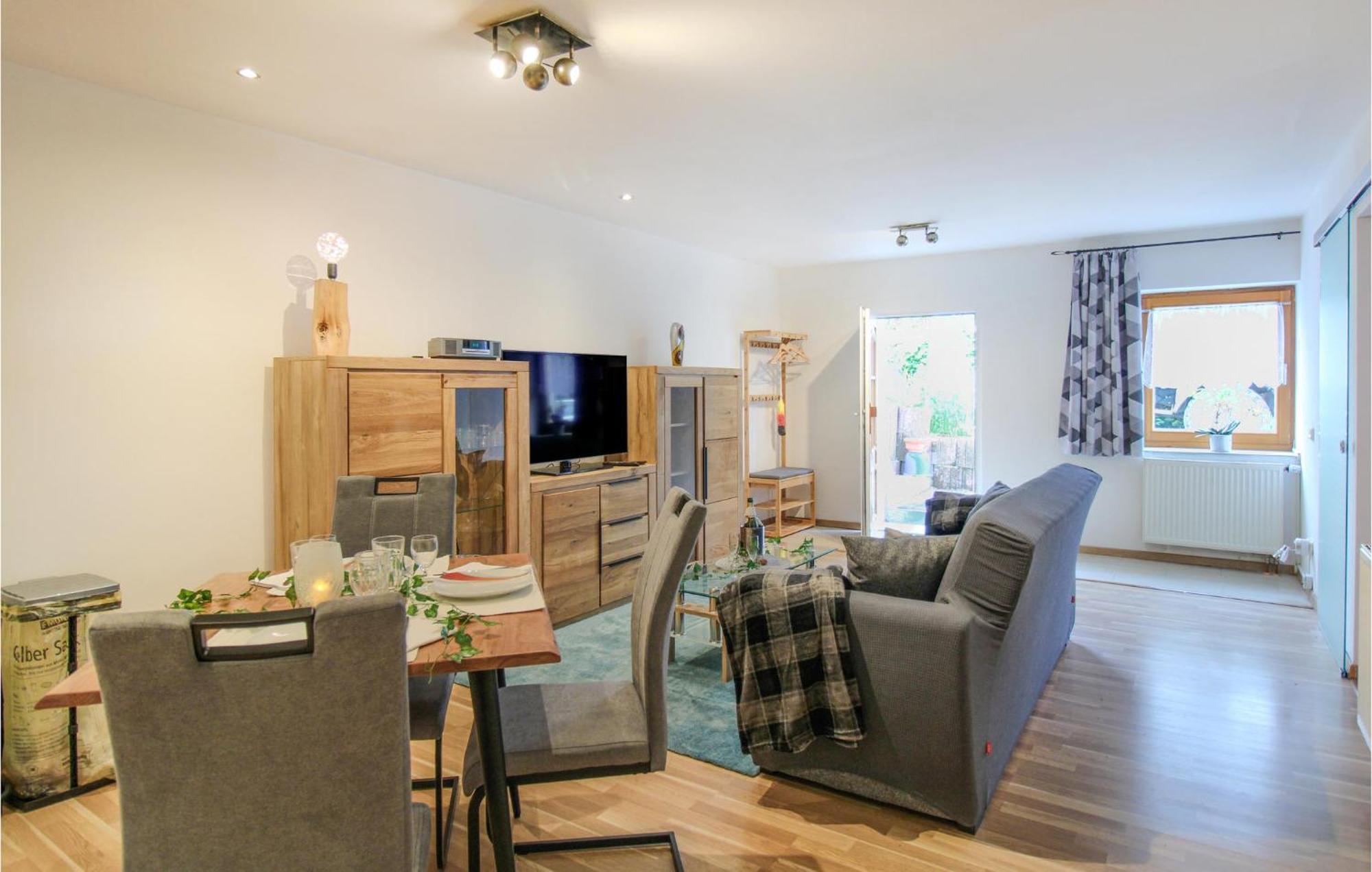 Stunning Apartment In Deggingen With Wifi Eksteriør billede