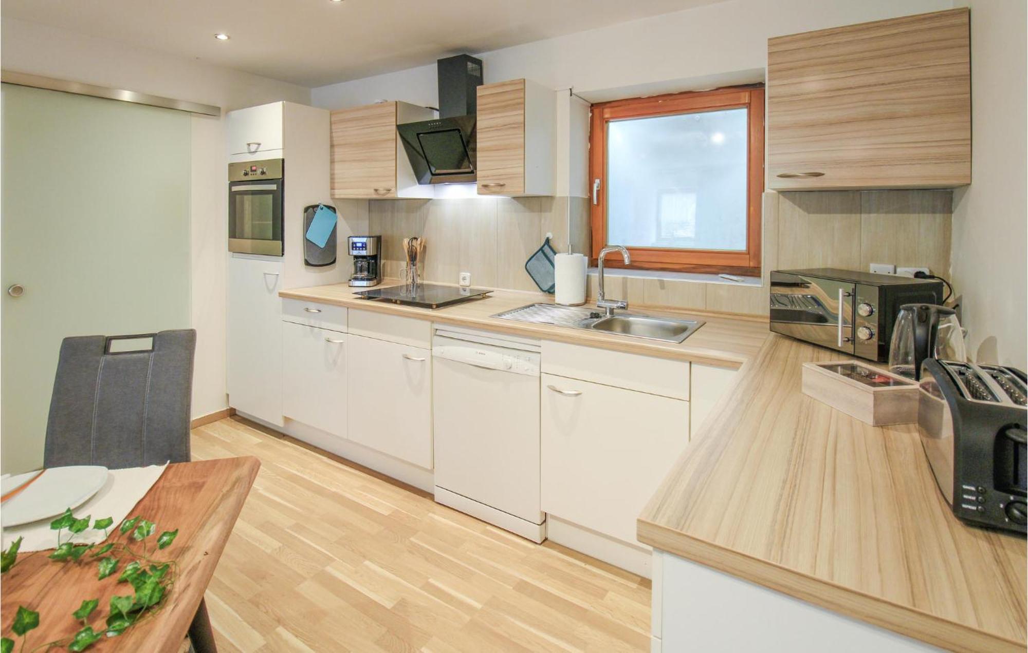 Stunning Apartment In Deggingen With Wifi Eksteriør billede
